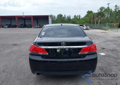 2012 Toyota Avalon Limited z USA, uszkodzony, nr VIN 4T1BK3DB4CU455104